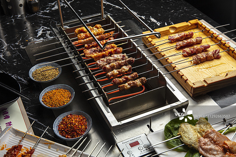 呼伦贝尔大草原羊肉串图片素材