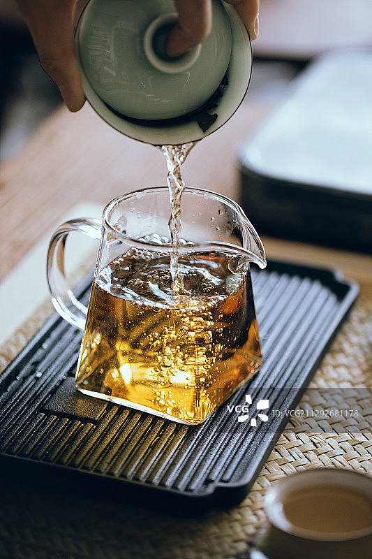 福鼎老白茶寿眉茶饼图片素材