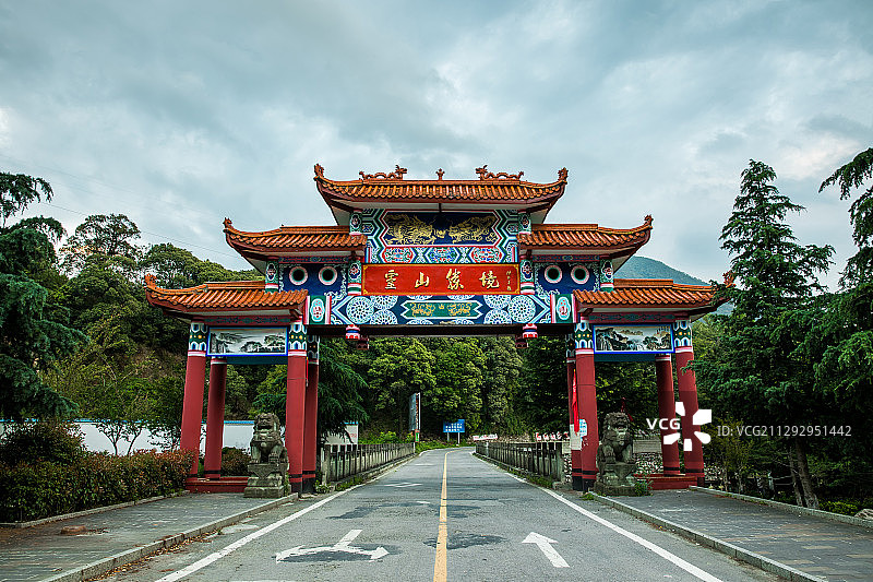 四川省冕宁县灵山寺风光图片素材