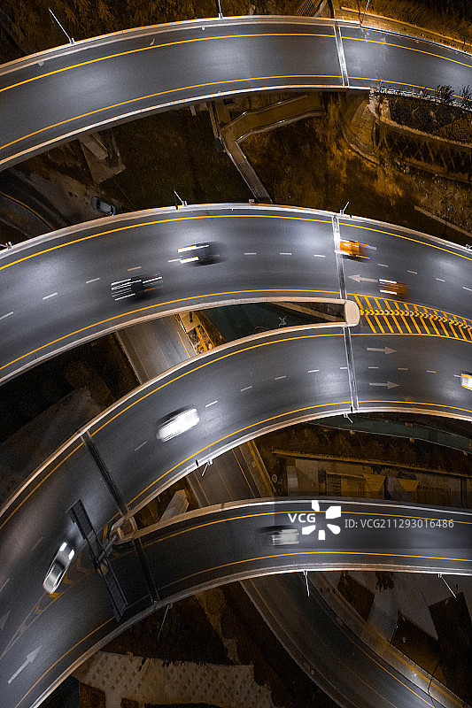 夜晚航拍贵阳黔春立交桥图片素材