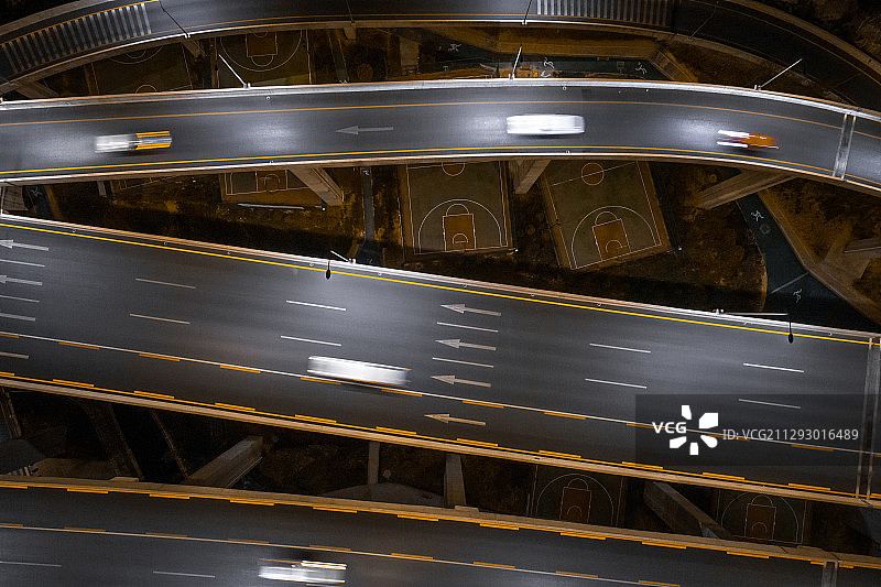 夜晚航拍贵阳黔春立交桥图片素材