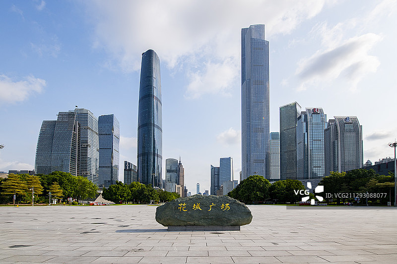 中国广州珠江新城CBD天际线风光图片素材