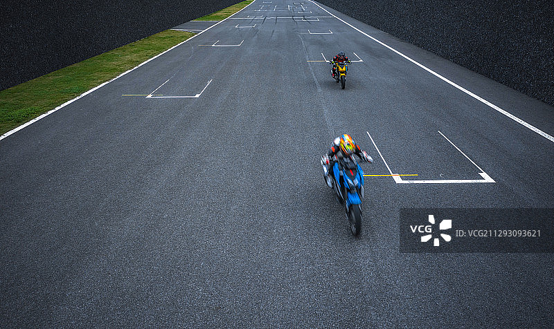 航拍摩托车赛道图片素材