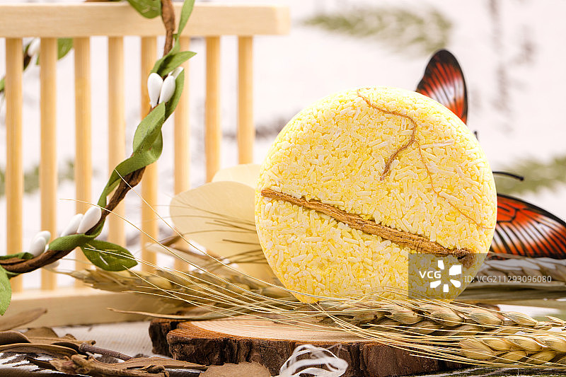 琥珀 人参 香皂 清洁  泡沫 干净 雨花石 天然 特产图片素材