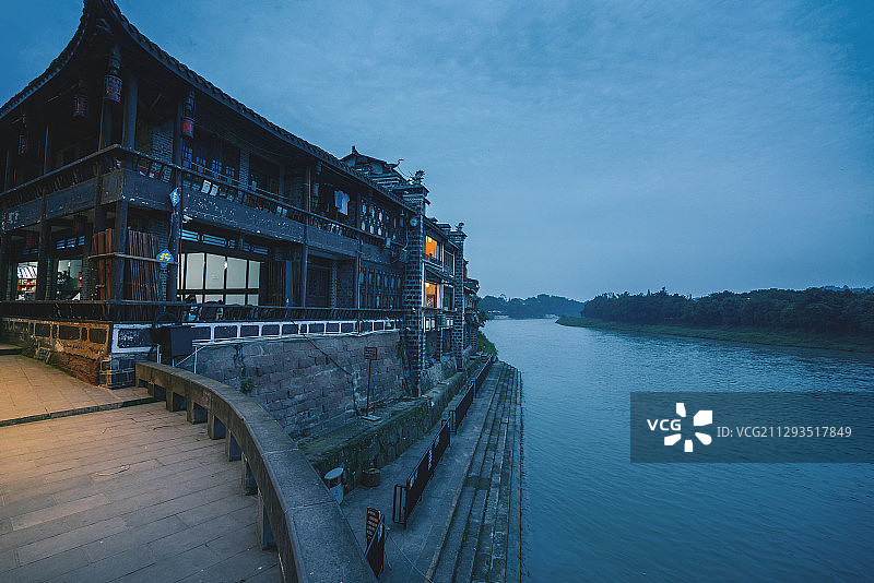 府河西岸+四川省成都市双流区黄龙溪古镇图片素材