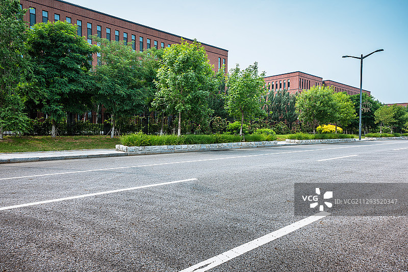 空旷的城市街道图片素材