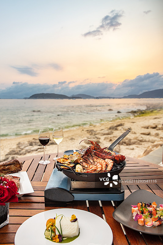 三亚海景餐厅聚餐图片素材