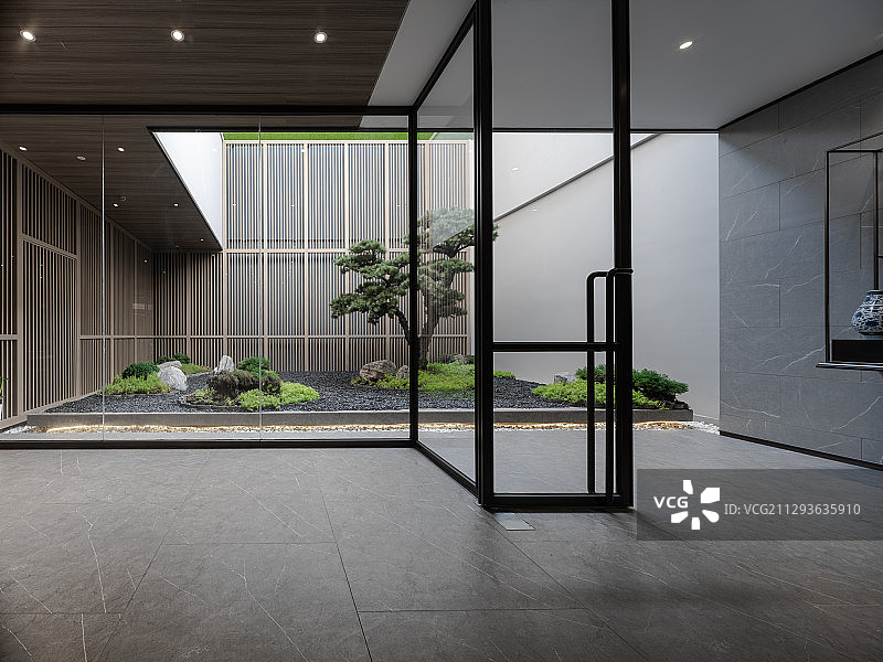 下沉式书房庭院空间图片素材