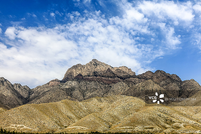 贺兰山  拜寺口双塔图片素材