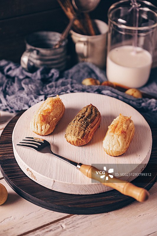 西式甜点-泡芙图片素材