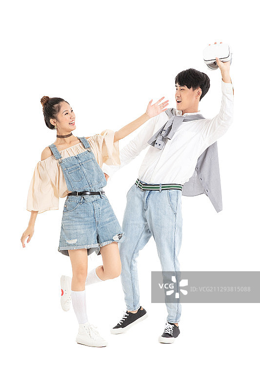 情侣一起互动VR图片素材