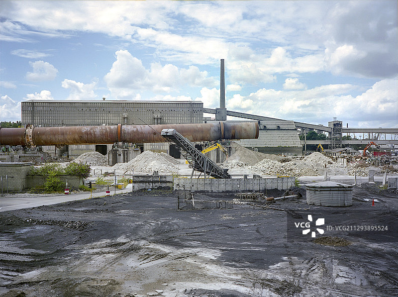 拆除水泥厂图片素材