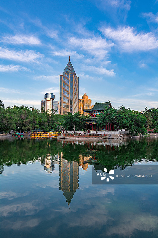 乌鲁木齐中天广场高楼大厦图片素材