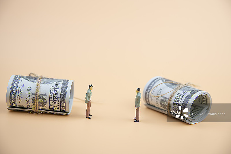 美元和商务人士图片素材
