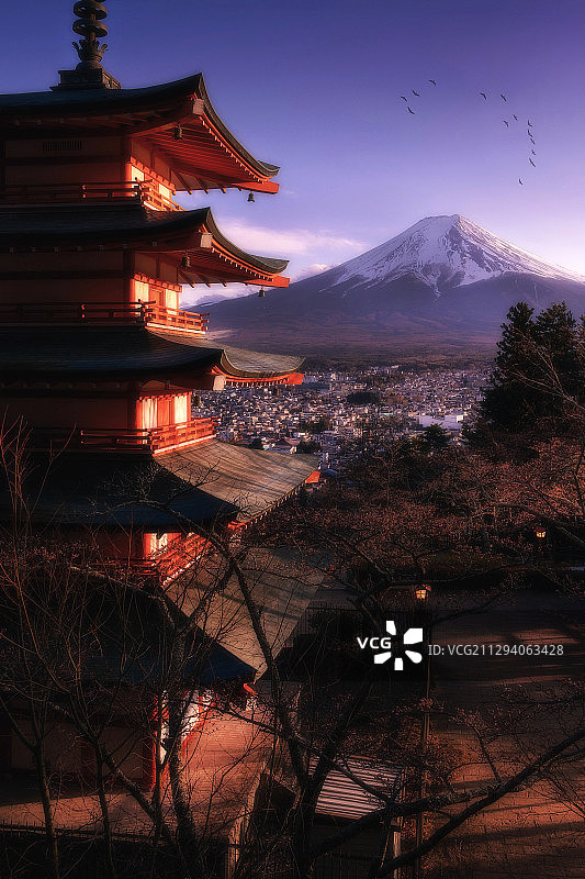 富士山与忠灵塔图片素材