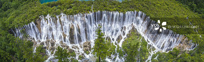 四川九寨沟的瀑布图片素材