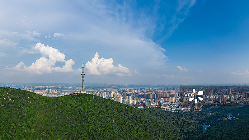 雨后的淮北相山图片素材