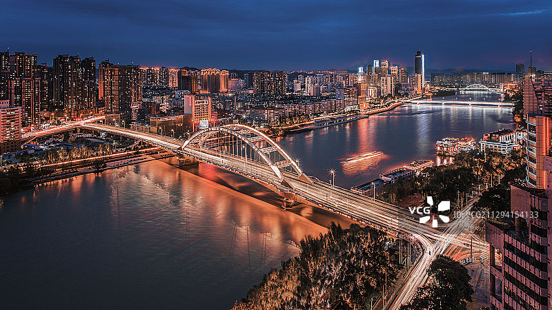 圆通之夜图片素材