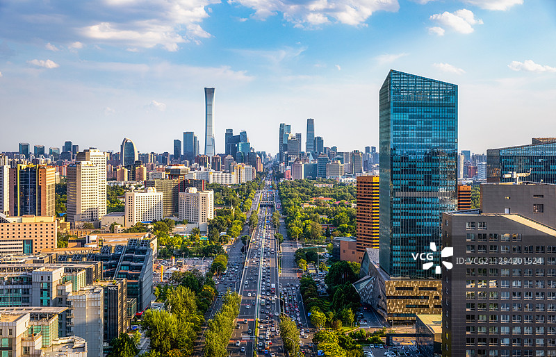 中国首都北京朝阳国贸东三环交通枢纽立交桥蓝天白云国贸CBD风图片素材