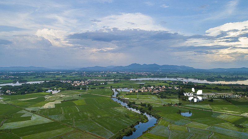 航拍安徽郎溪夏日雨后田园图片素材