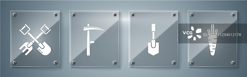 胡萝卜、铲子、镰刀和耙子图片素材