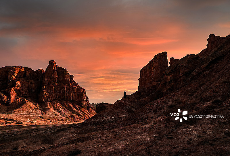 红沙沟日出图片素材