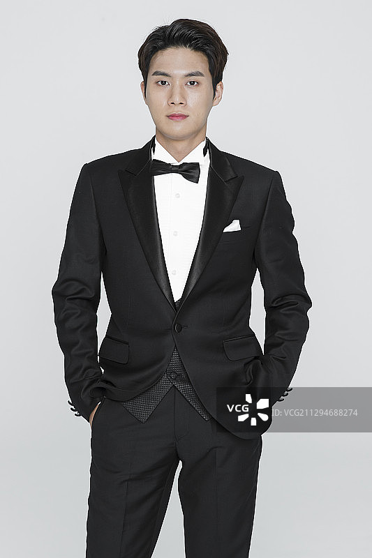 幸福的年轻夫妇概念婚礼时尚情侣写真451图片素材