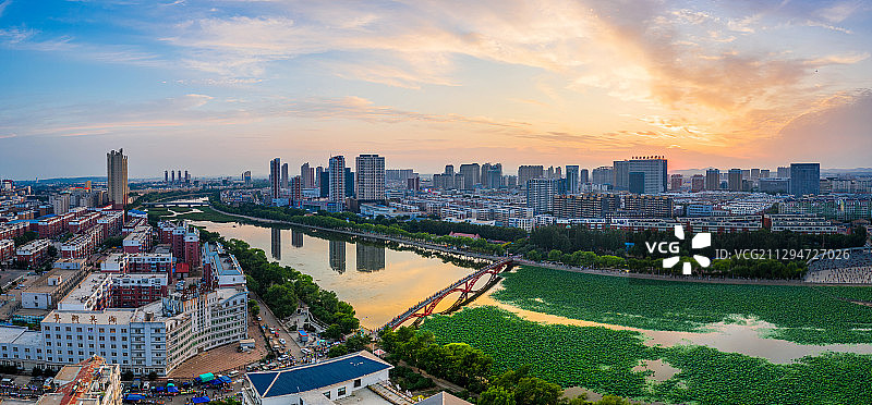 夏季的阜新市细河风光图片素材