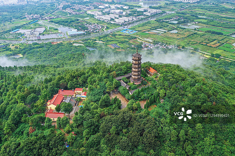 俯瞰鼓山+安徽省合肥市巢湖市鼓山公园图片素材