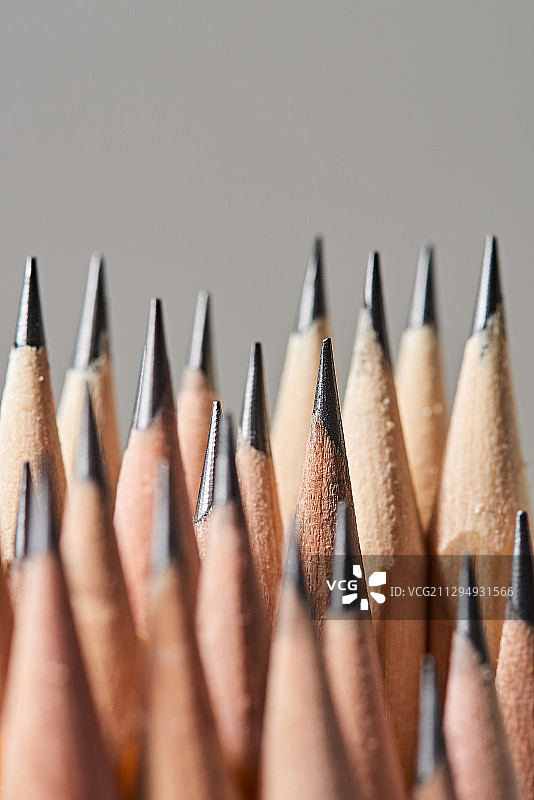 向上铅笔特写图片素材