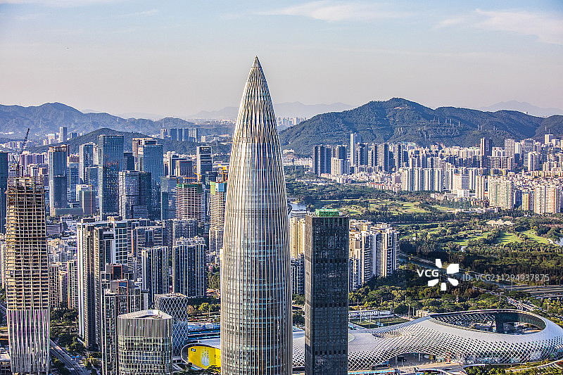 深圳南山区华润春笋地标城市风光全景图片素材