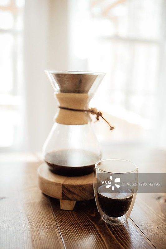 桌上的咖啡机特写，美国 Gambrills图片素材