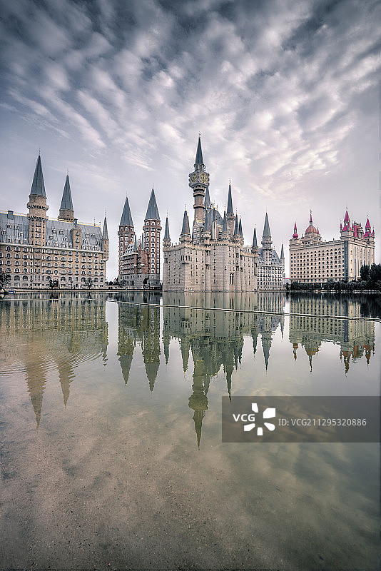 河北省石家庄市河北美术学院城堡样建筑图片素材