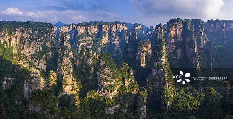 美丽的武陵源图片素材