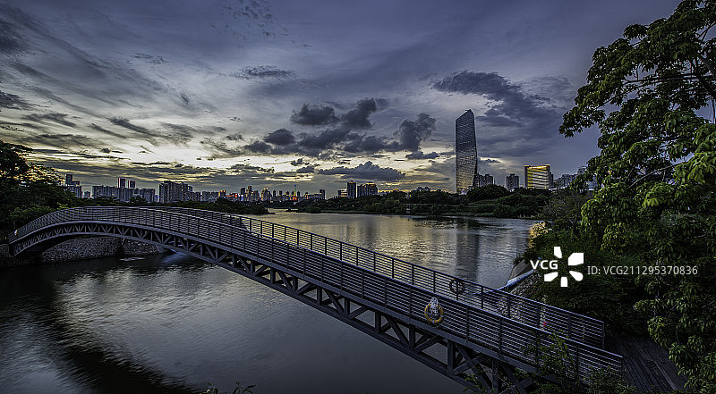 深圳华侨城湿地公园 拍摄于欢乐海岸旁边公路图片素材