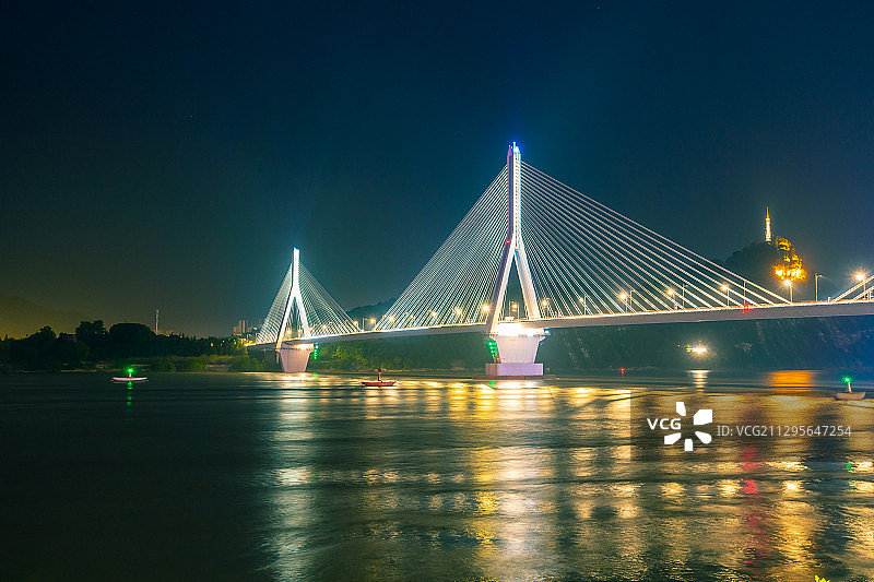 宜昌市夷陵长江大桥夜景图片素材