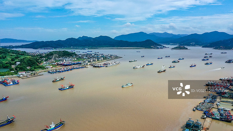 宁波象山石浦渔港，中国六大中心渔港之一图片素材