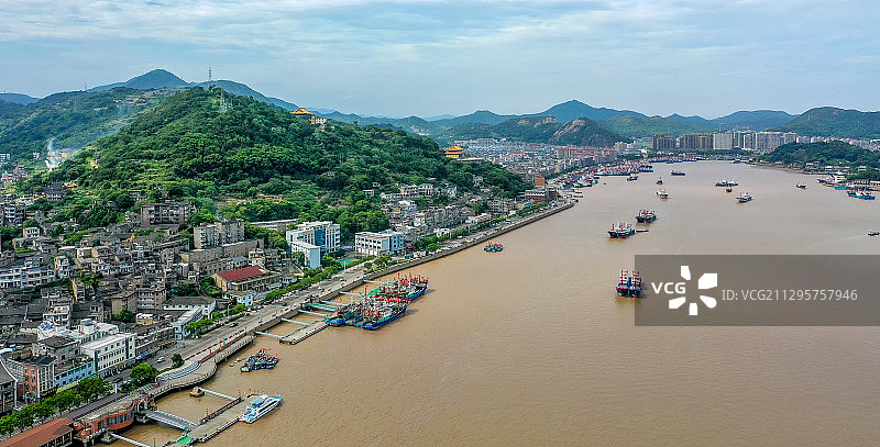 宁波象山石浦渔港，中国六大中心渔港之一图片素材