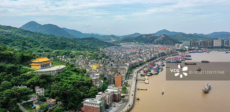 宁波象山石浦渔港，中国六大中心渔港之一图片素材