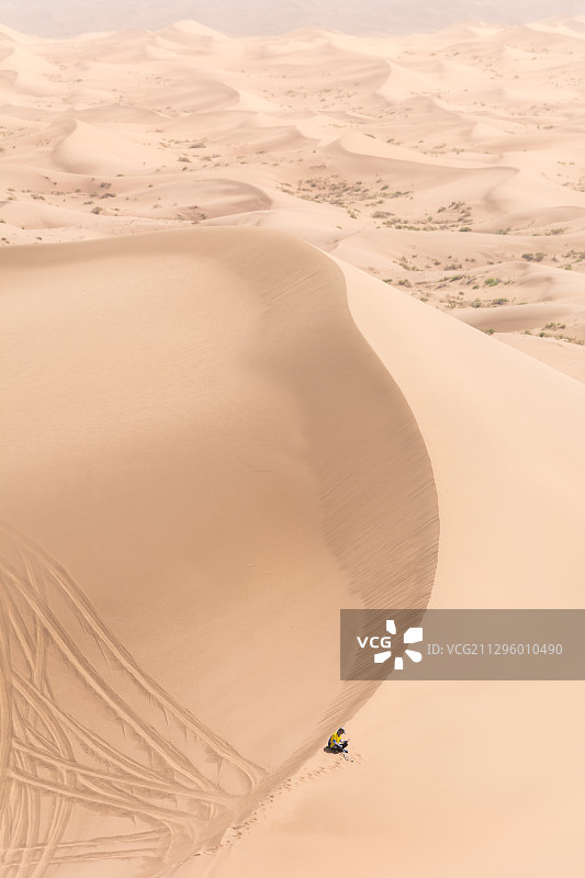 腾格里沙漠图片素材
