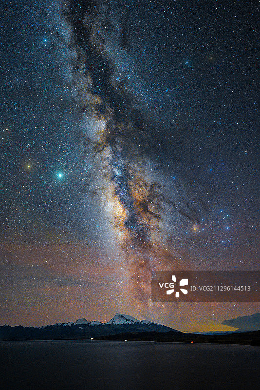 星河之下图片素材