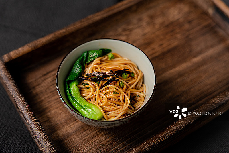 葱油拌面图片素材