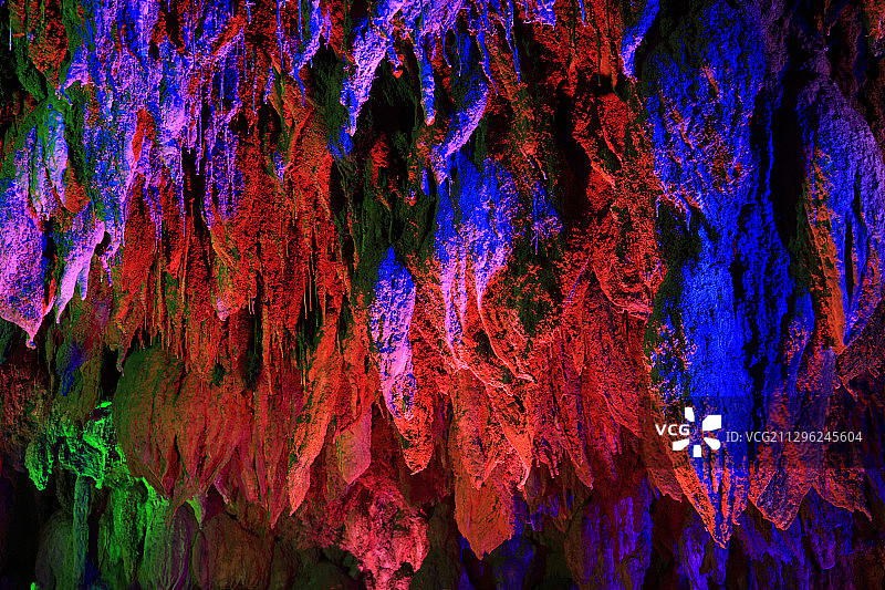 云南昆明九乡溶洞图片素材