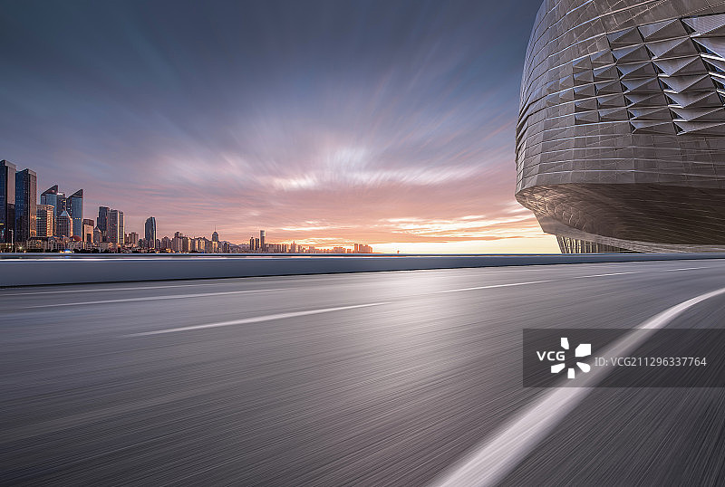 城市风光道路平台图片素材