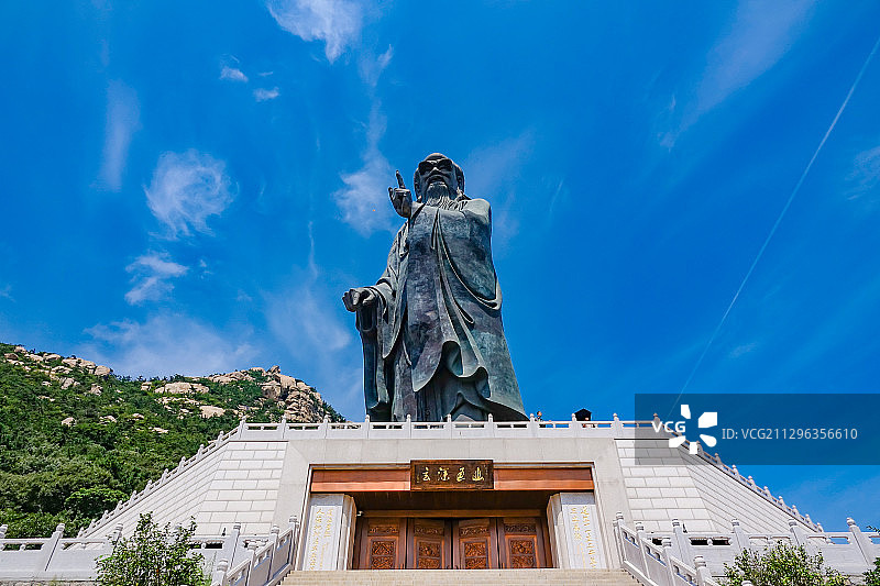 青岛崂山太清宫老子塑像图片素材