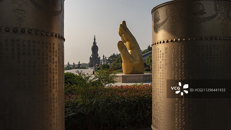 江苏省徐州市邳州艾山转经筒图片素材