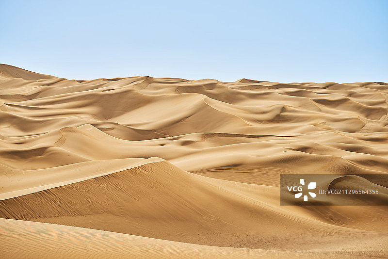 新疆库木塔格沙漠图片素材