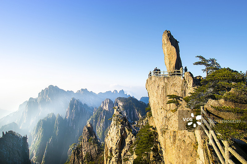 黄山飞来石图片素材