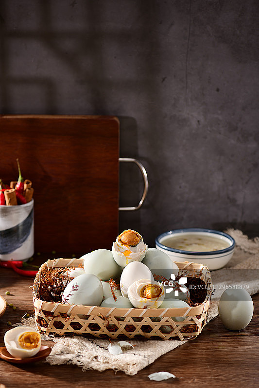 绿豆粥与咸鸭蛋图片素材