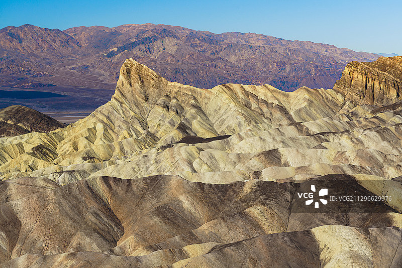 死亡谷扎布里斯基角岩层景观图片素材